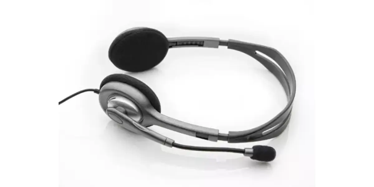Logitech H110 STEREO Headset (Two port).webp